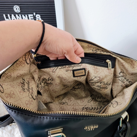 GUESS Juliana Top Zip Satchel - Picture 4 of 8